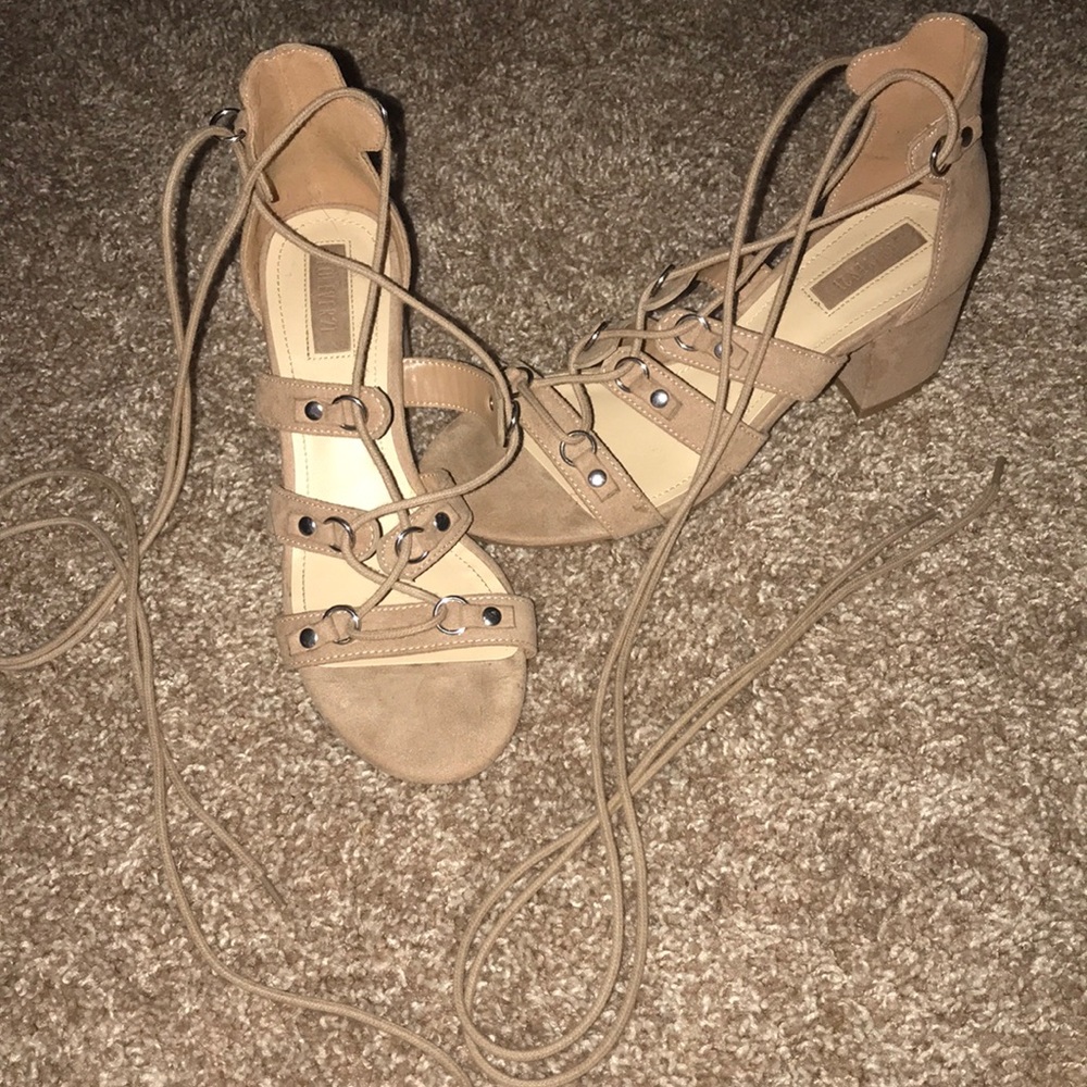 Laced heels